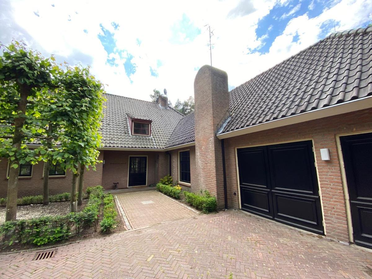 Sjieke Gezellige Villa In Het Bos Lieshout Exterior foto