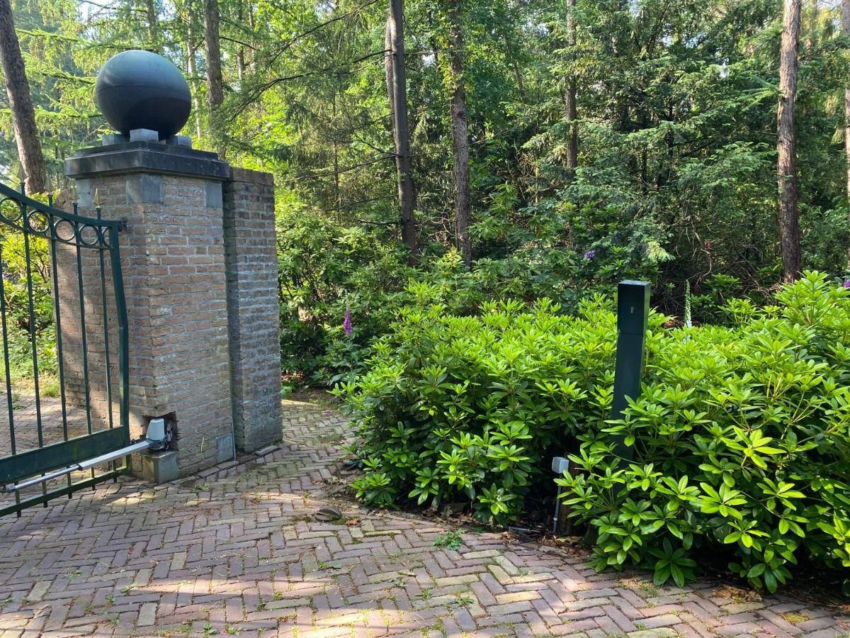Sjieke Gezellige Villa In Het Bos Lieshout Exterior foto